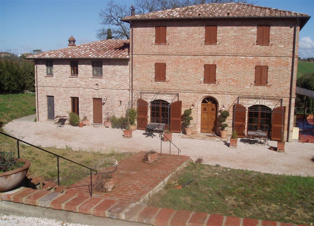 VenditaAgriturismi - Case VacanzaCastiglion Del Lago/Gioiella